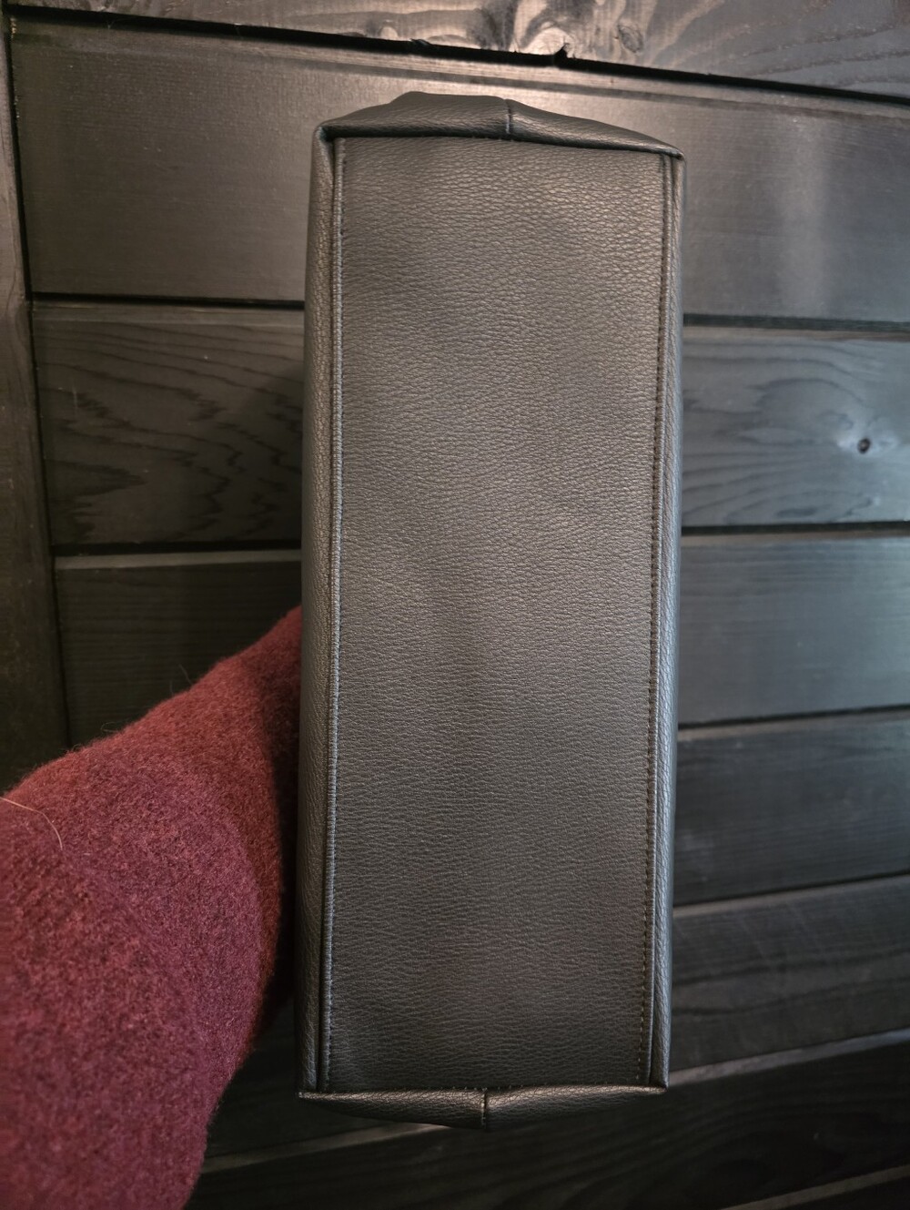 Classic Black Frame-Top Shoulder Bag Clutch - Picture 5 of 6
